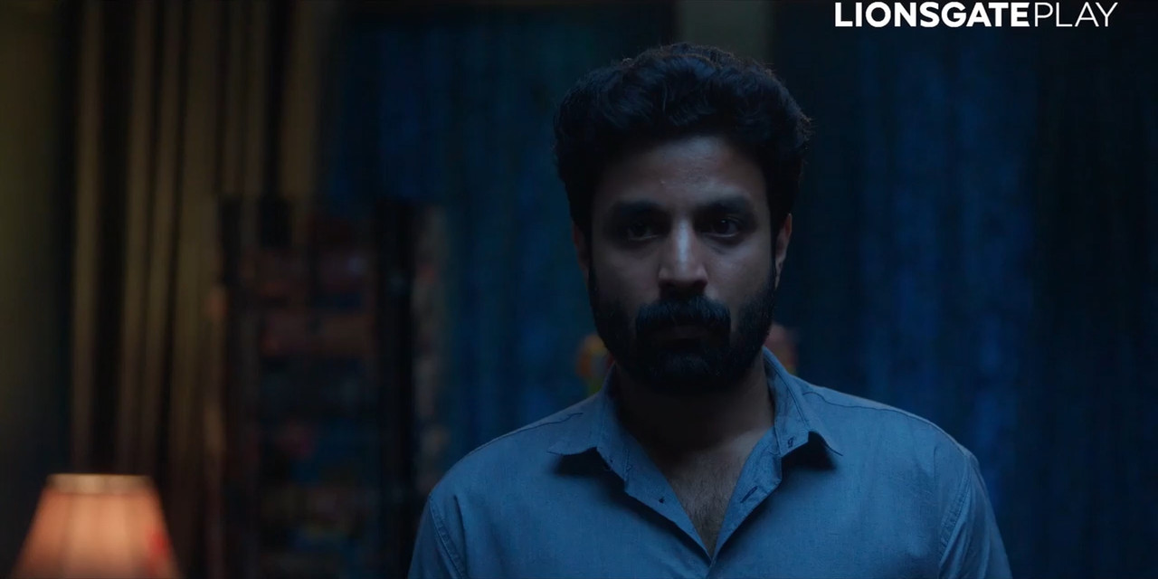 Soothravakyam 2025 WebRip [Hindi + Tamil + Malayalam + Kannada] 480p 720p ESub Screenshot