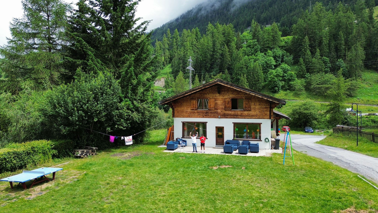 chalet en montagne frilingue camps de printemps langue