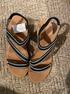sandals.jpg