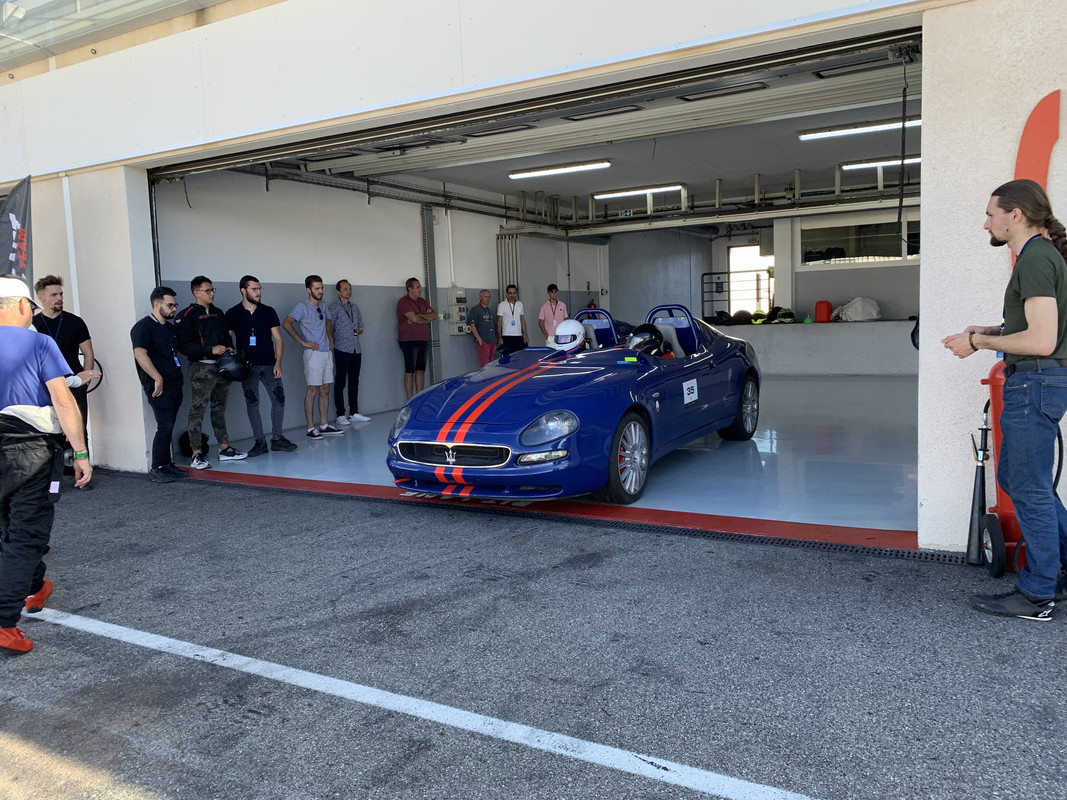 8A351740-FA0D-4CAE-9439-51AA1B6F573B