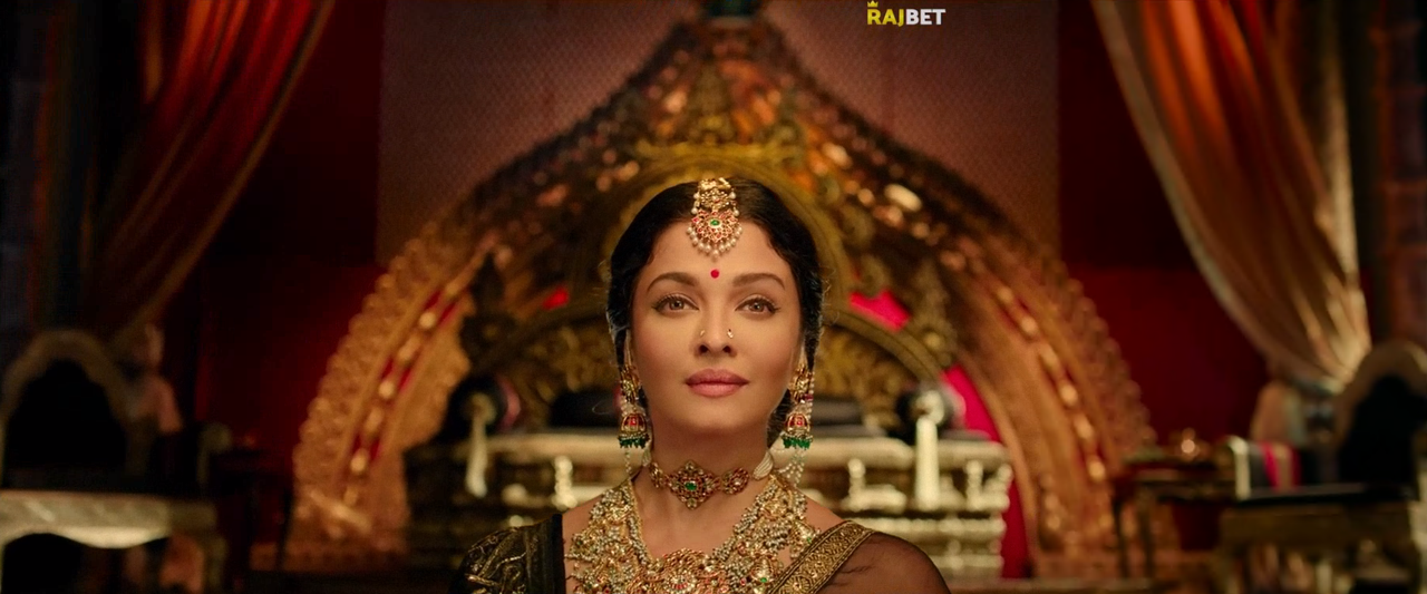 Download Ponniyin Selvan: Part One (2022) Hindi (Dubbed) Movie WEB-DL