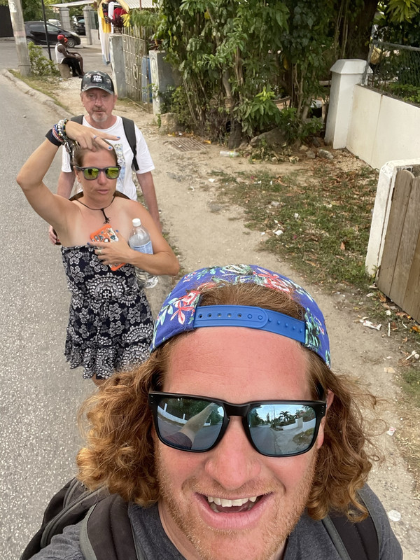 B6593AC6-724E-4E5D-8239-67308B08DA43