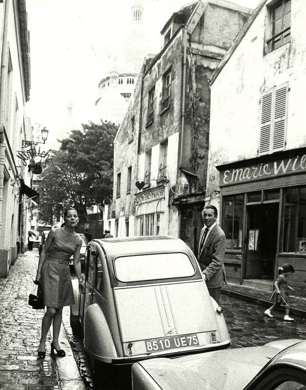 12051DB7-71F6-444D-9329-FB7576189B0C