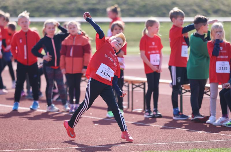 Tag 2 Riege 1 6RM20012