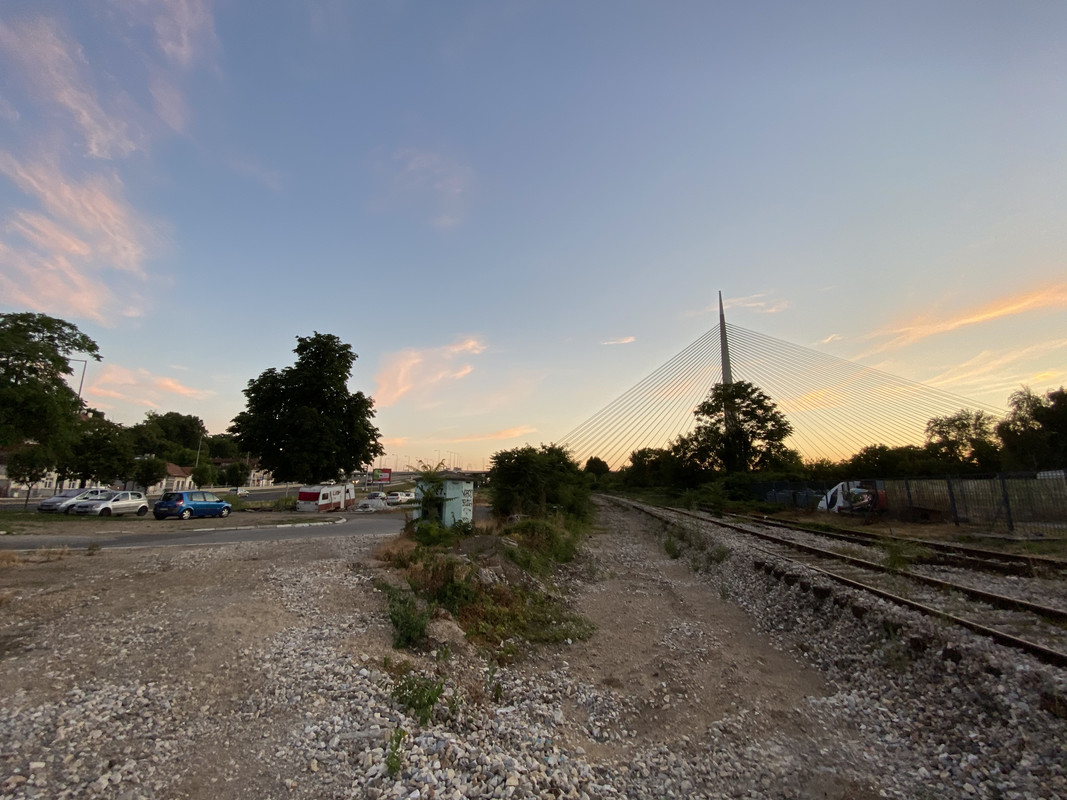 9843229B-3F24-4537-97E4-C6731C4EDF62