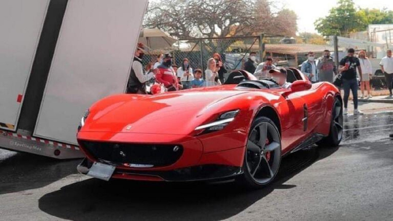 Llevan Ferrari de CDMX a Morelos para evitar el pago de 1 mdp de tenencia