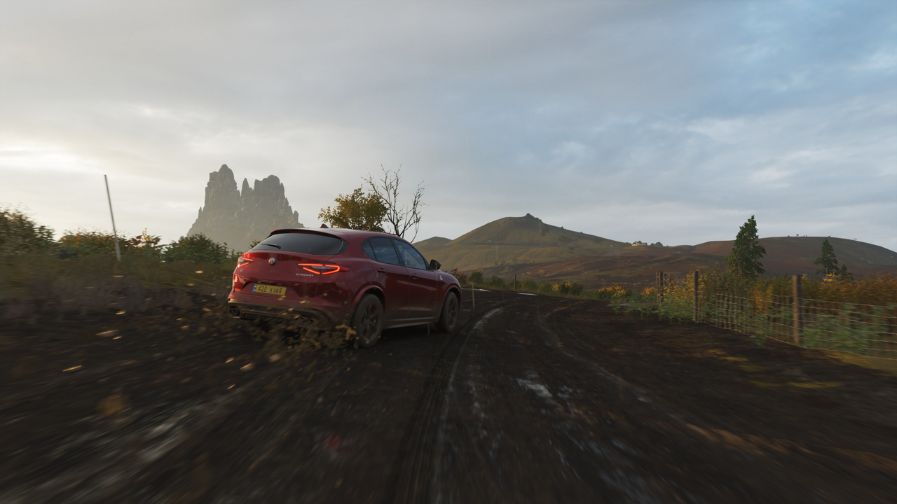 Alfa Stelvio mud drift