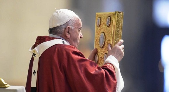 Il Papa: Dio ci chiede di essere veri profeti, costruttori di unità dans Commenti al Vangelo Papa-Francesco-I
