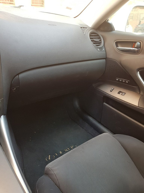 Interior2
