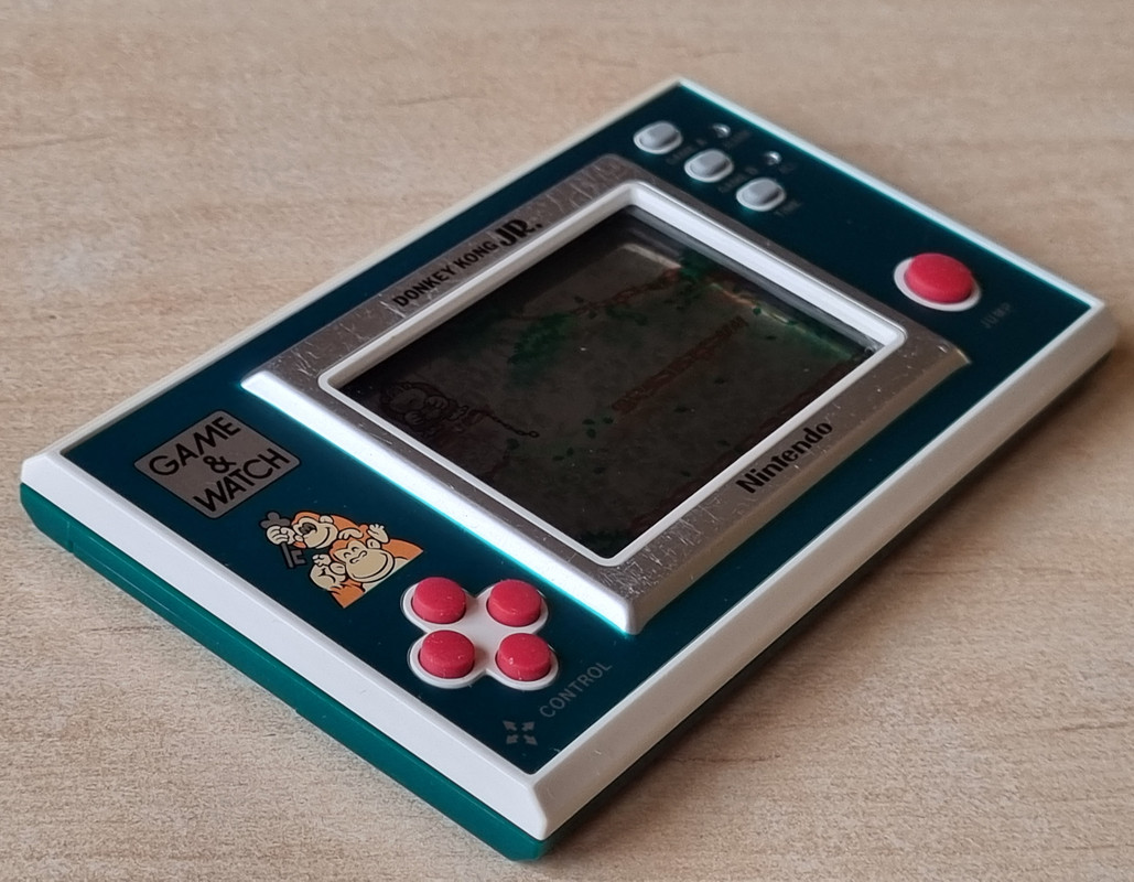 NINTENDO GAME & WATCH : DONKEY KONG JR. ( DJ-101 ) 1982 (SEE