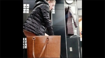 [Image: Voyeur40915133019.jpg]