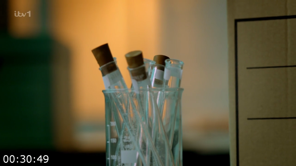 [Image: 0hkyc0ljv34d.png]