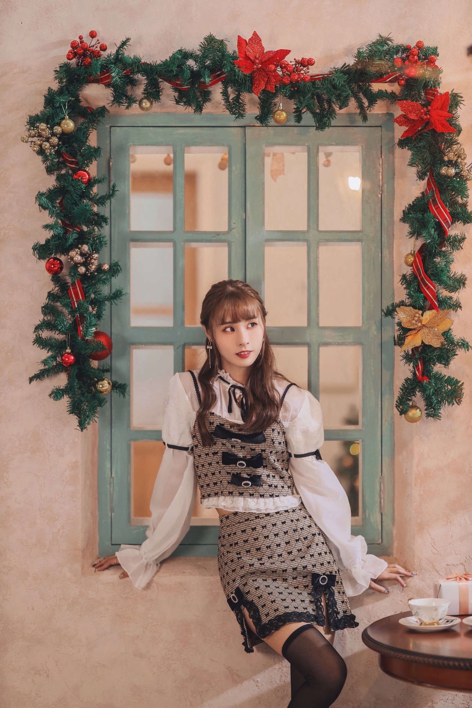 泥泥汝 圣诞主题 A 写真图集｜节日风格高清摄影（50P｜192MB）插图2
