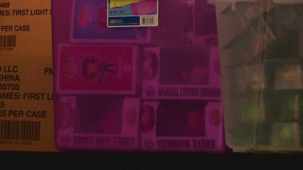 [Image: wez431s8drrb.jpg]