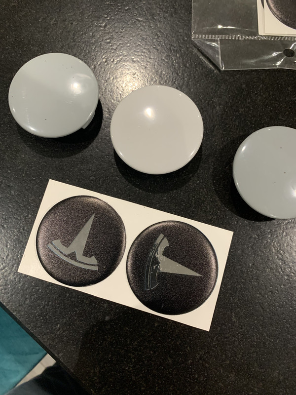 5F6715DD-9B88-40E9-80E9-2F439BC11D6A