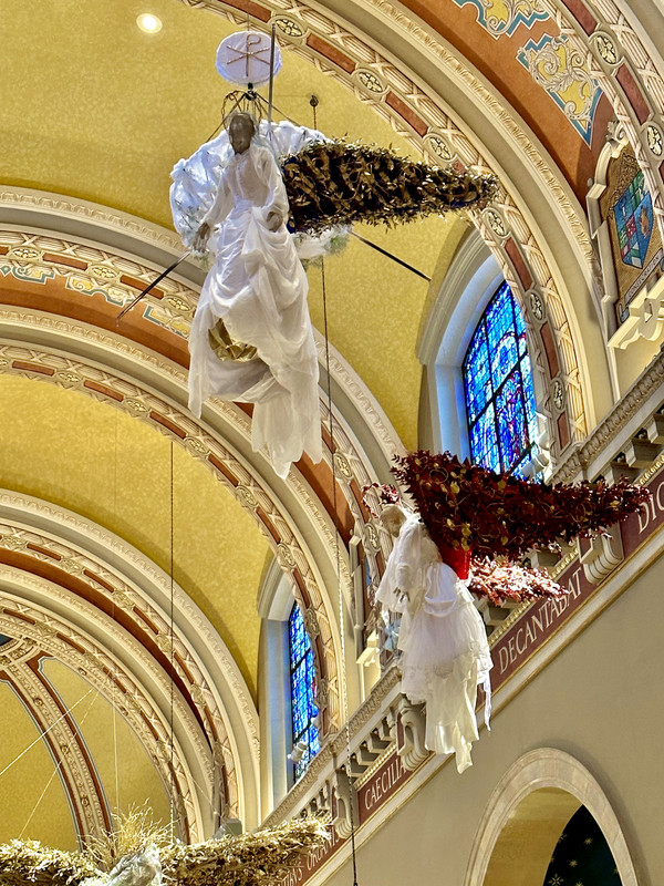 5AAC2438-FB0F-462D-8FE2-E22A56F13E5B