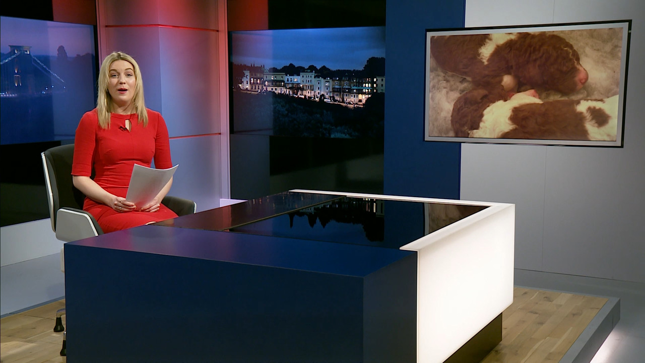 04.12 - 22.30.00 - ITV News West Country..ts_snapshot_14.12.403