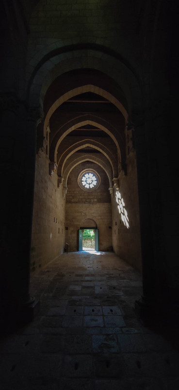 Dia 15. Ribera Sacra: Monasterio Santo Estevo - Miradoiro de Vilouxe ... - Roadtrip de 17 días por Galicia (8)