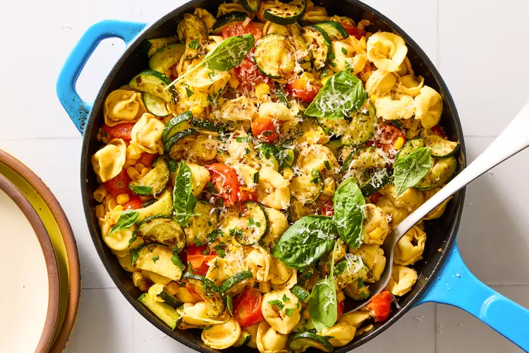 superyumy summer tortellini skillet lead 1 13bae652cb434e8ca2bd81af034d57ef