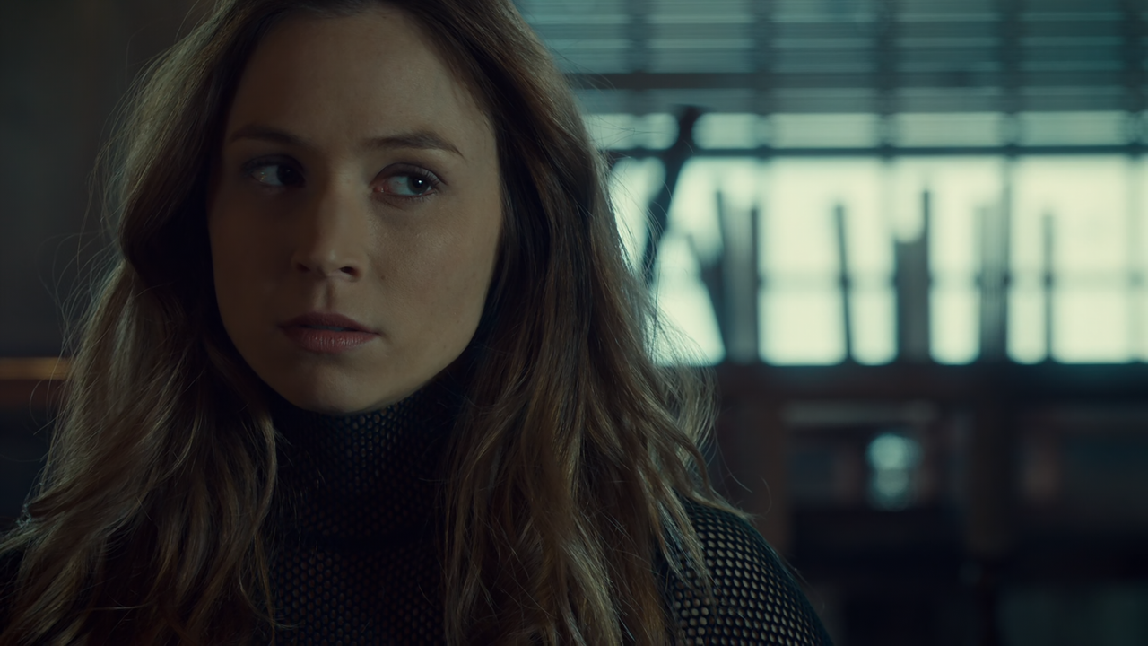 Wynonna.Earp.S02E10.I.See.a.Darkness.1080p.10bit.BluRay.AAC5.1.HEVC-Vyndros.mkv_snapshot_41.32_[2020