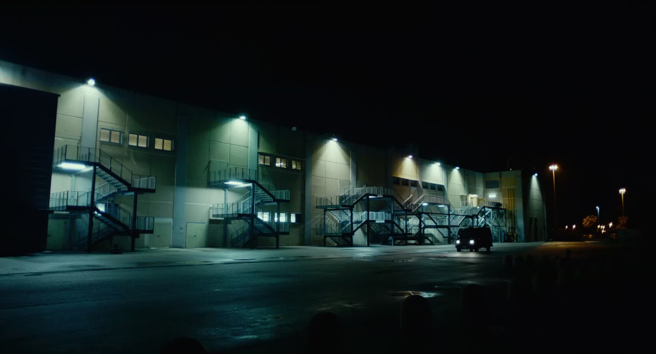 Gomorrah (2014) - S02E01 - My Life (1080p x265 r00t)-5