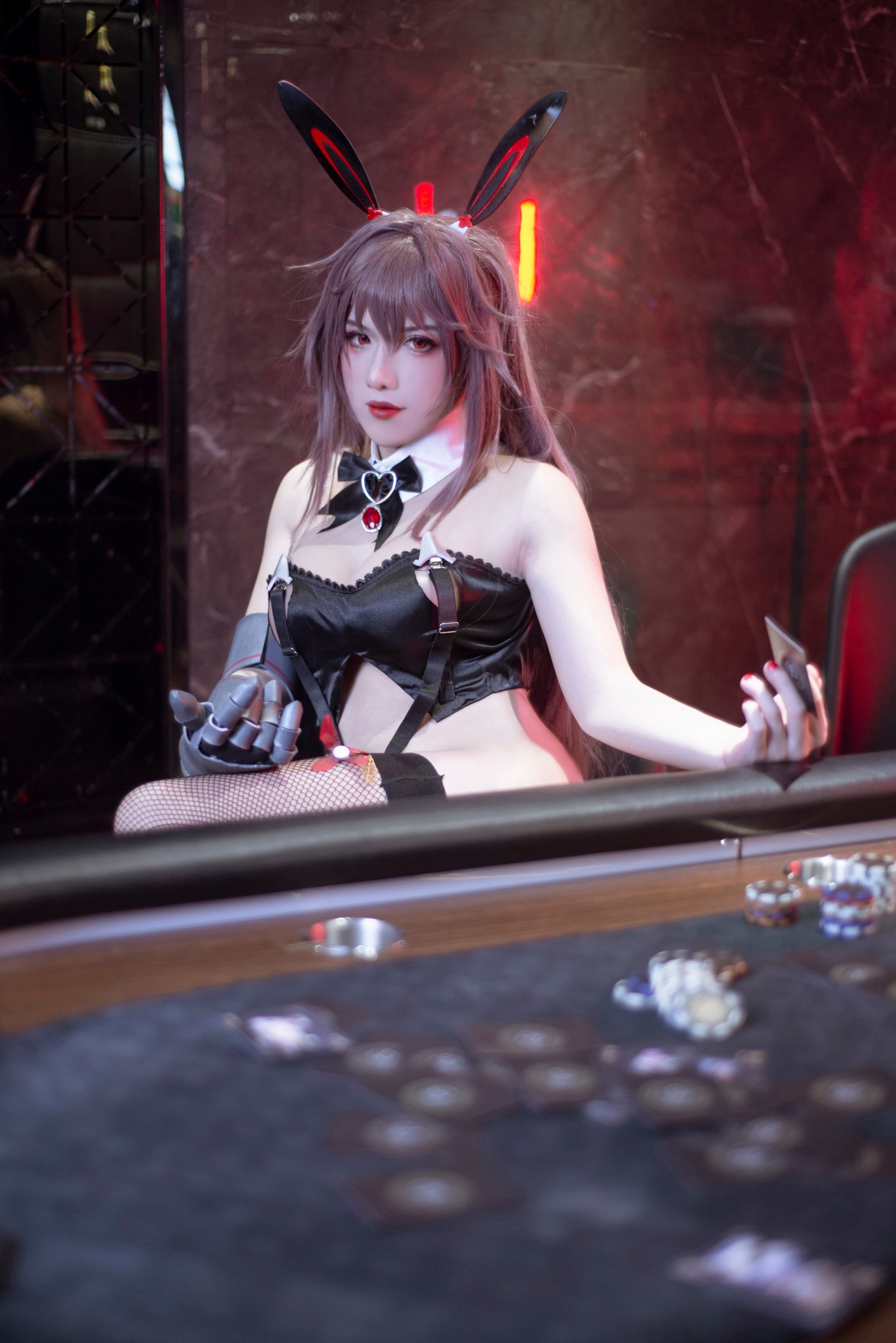 刺青Poi 阿布鲁奇公爵 荷官 Cosplay｜碧蓝航线 角色 写真图集【32P｜174MB】插图5