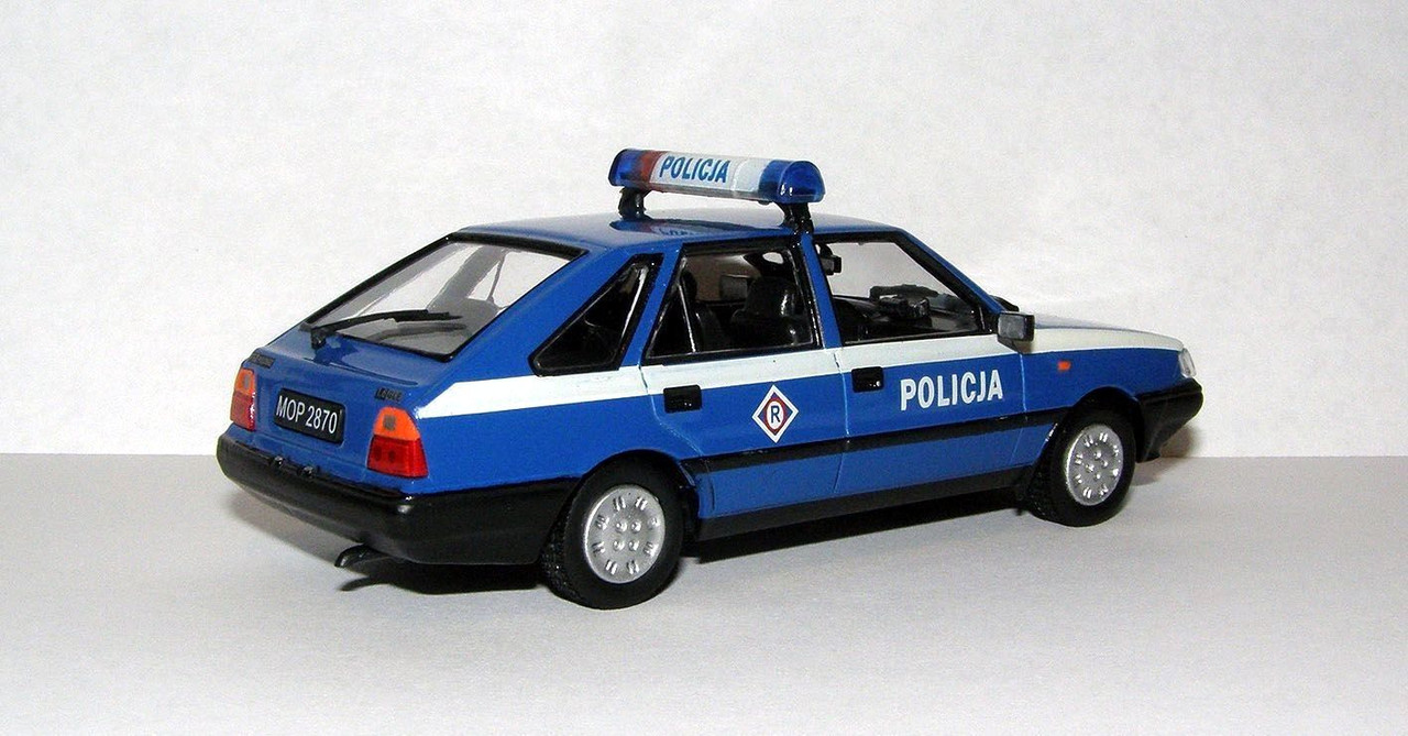 1991 FSO Polonez Caro 1.6 GLE MR'91 Policja (IST for DeAgostini 