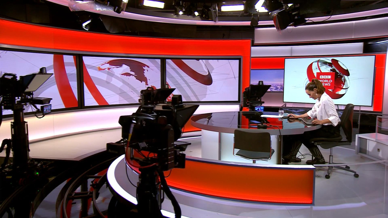 09.10 - 06.00.00 - BBC World News. News. Reporting on the day's inter....ts_snapshot_27.42_[2021.09.
