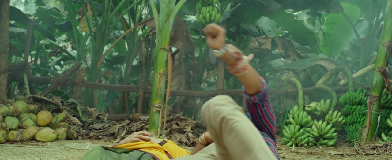 Kayal Anandhi-  Hot  Intimate Scene - Sridevi Soda Center  (29)