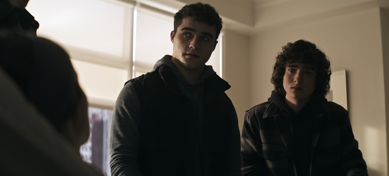 Superman.&.Lois.S03E11.Complications.1080p.10bit.AMZN.WEB-DL.DDP5.1.HEVC-Vyndros.mkv_snapshot_36.26_