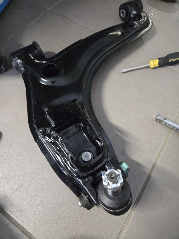 [Immagine: w9JNh-Ie5S9K-8nt-Mv-Qg50w.jpg]