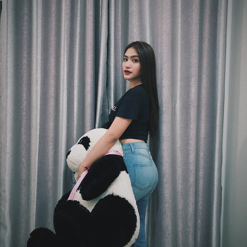 7 Potret body goals Haviva Rifda, pemeran pelakor FTV Suara Hati Istri