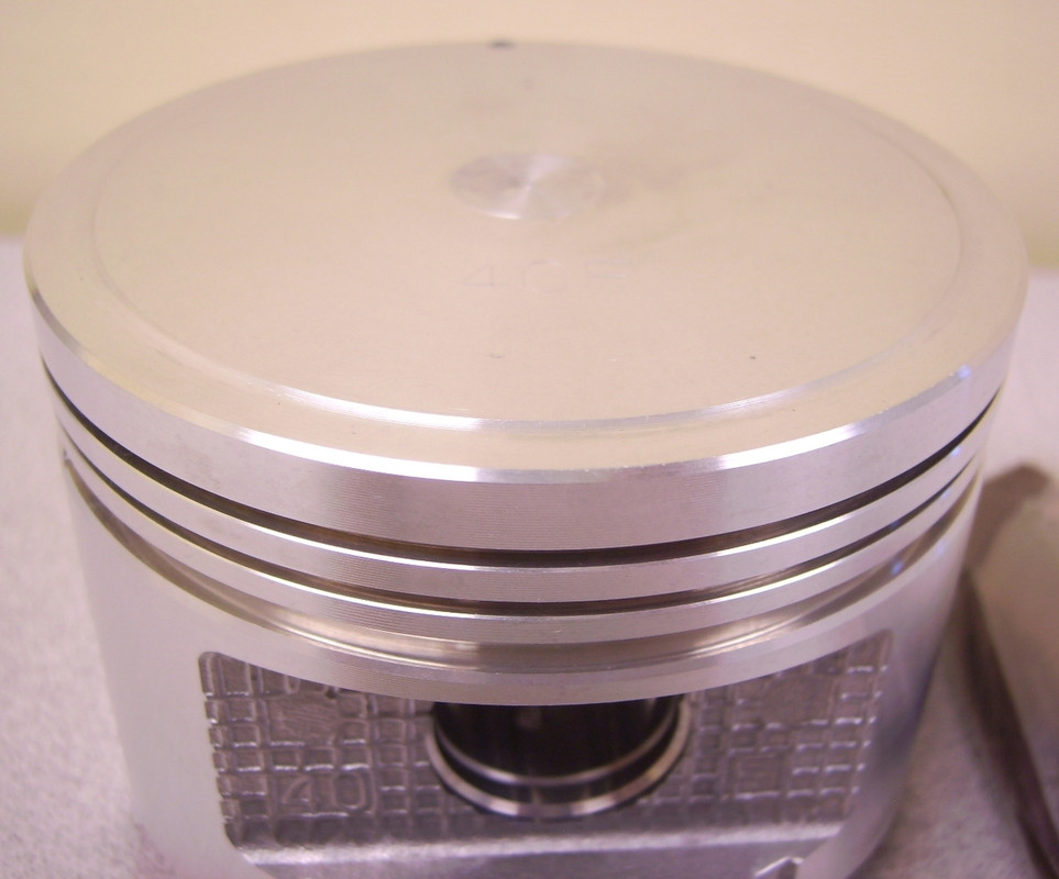 12010 40F10 early 240sx piston