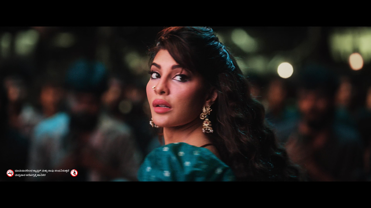 [Image: Jacqueline-Fernandez-Item-Song-4-K-mkv-2...03-787.jpg]