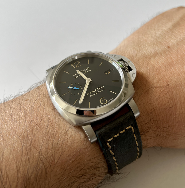 D62E0FB3-13A1-4254-B0CF-D24BDF13F1AA