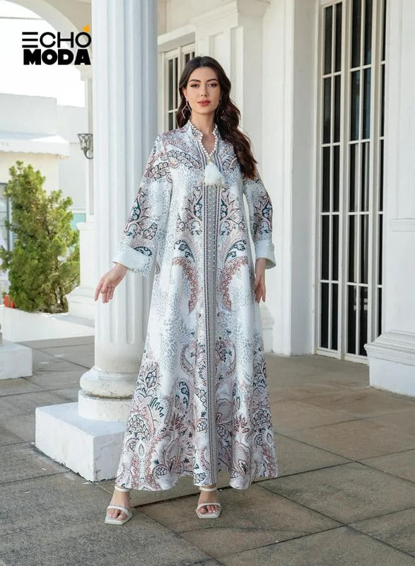 عبايات استقبال: فخامة هادئة تناسب كل تجمع