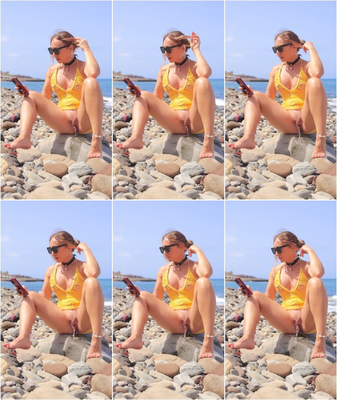 [Image: Beach-Outdoor-Pee-Peeing-Piss-Pissing-Voyeur-2.jpg]