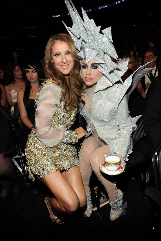 1-31-10-Lady-Gaga-and-Celine-Dion-at-Gra