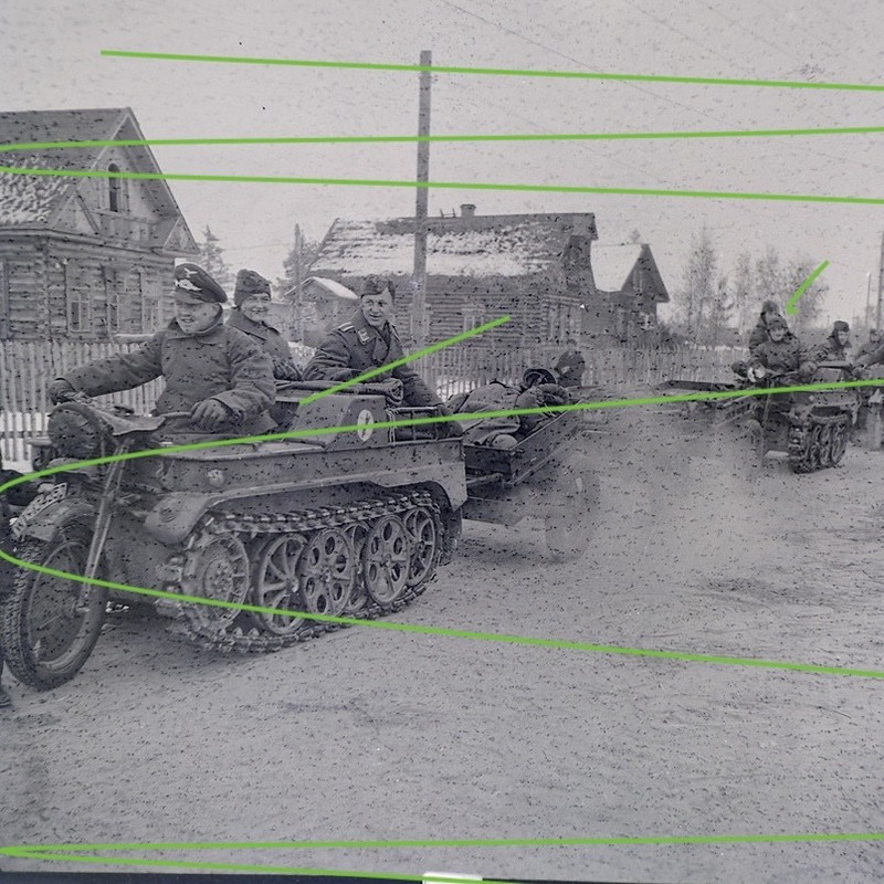 Original Foto negativ Fallschirmjäger Kettenkrad IF8 Fallschirmjäger Regiment