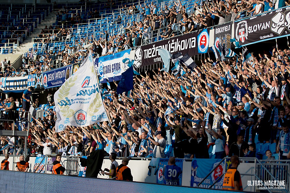 Slovan-champions-3