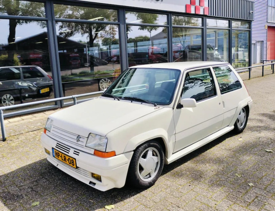 R5-GT-Turbo.jpg