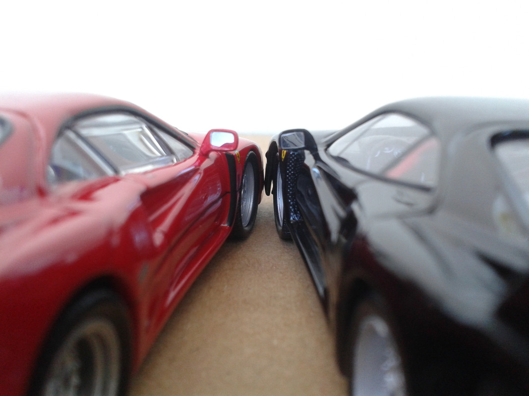 1987 Ferrari F40 (Hot Wheels Elite) (21)