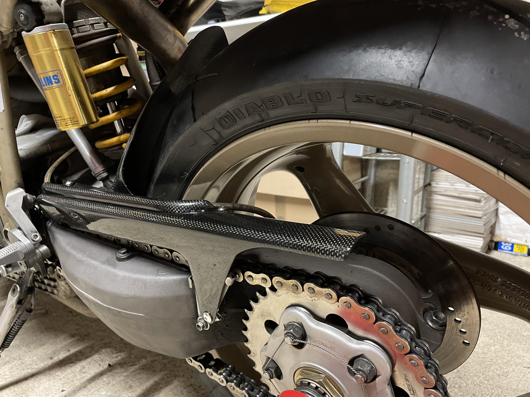 2A43005E-0CF7-4311-AEF4-E74523922875