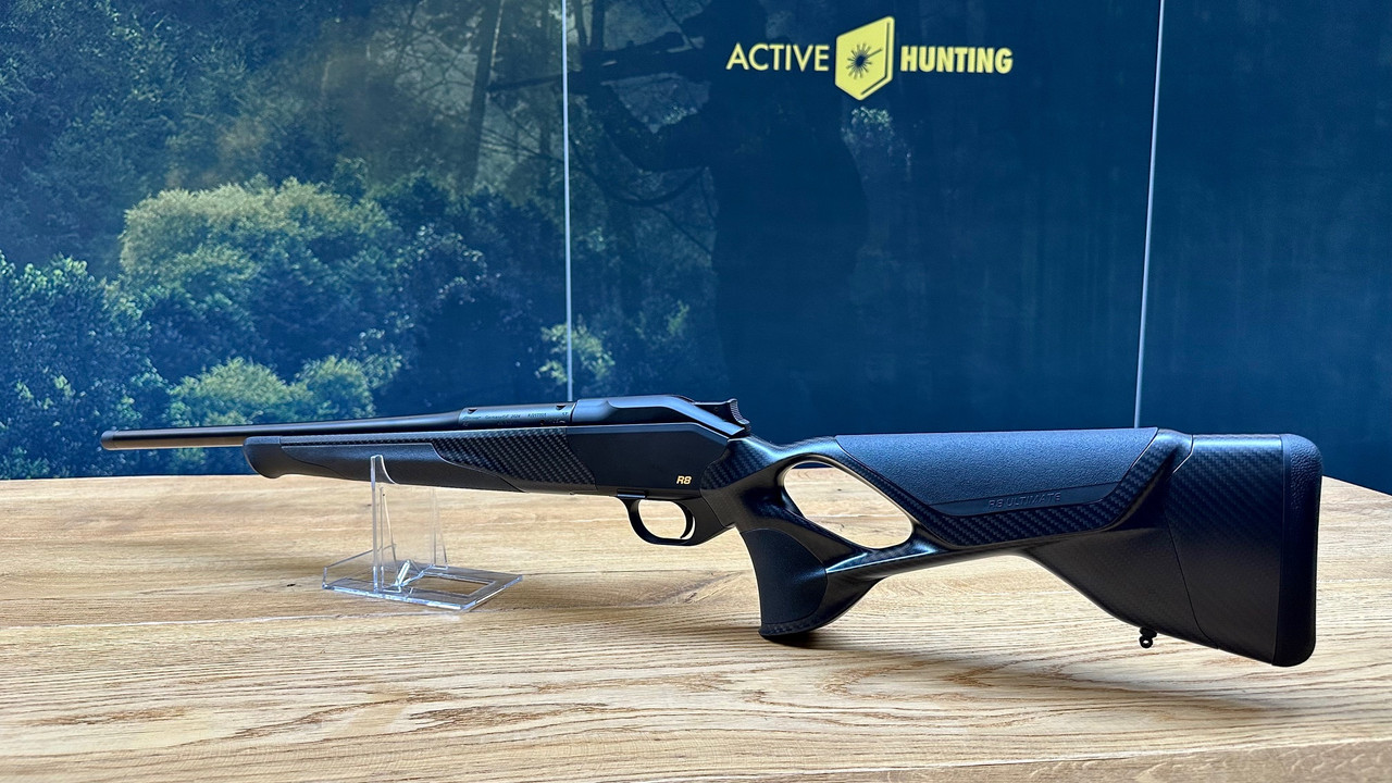 Blaser-R8-Carbon-Komplettwaffe-1