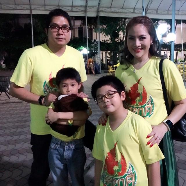 Dtbezn3n-NUxytg04-OYWn-Frj-Qs-HRvooa-ITo-WW0g-Io-Kv8bsn