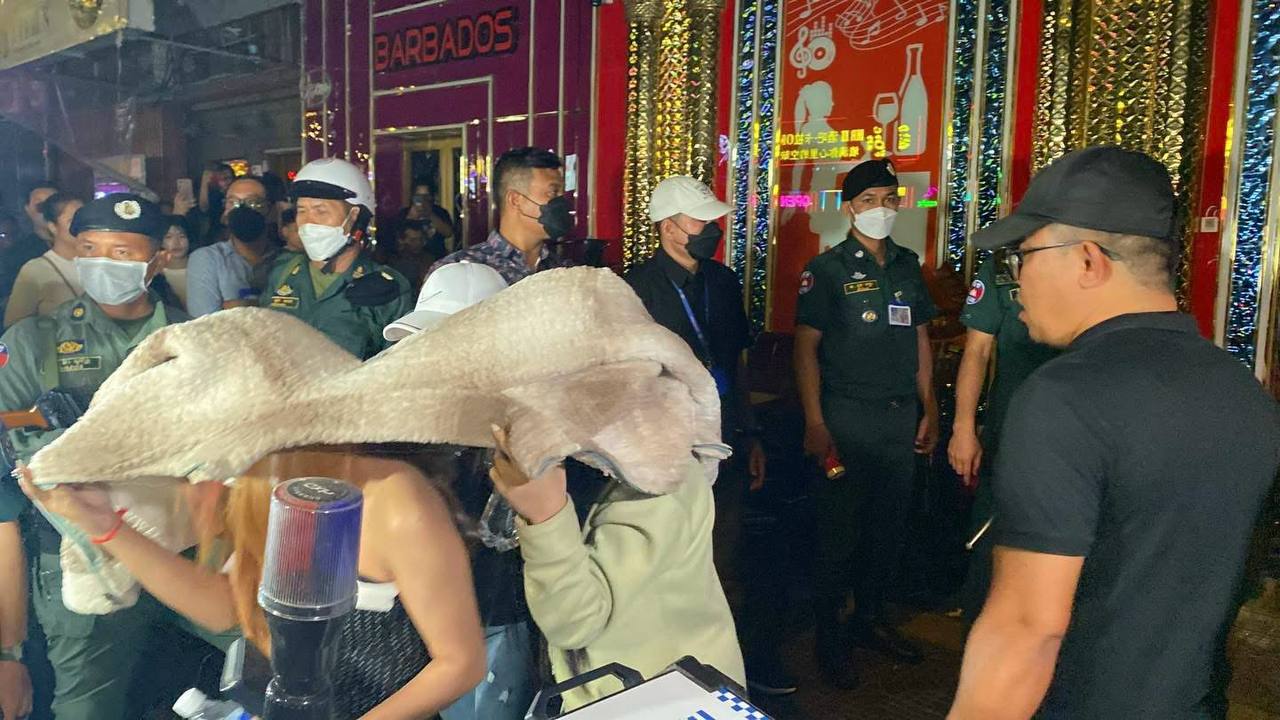Phnom Penh Police Raid Two Bars on Street 130 Detain 37 in Trafficking Probe 2026 5464543