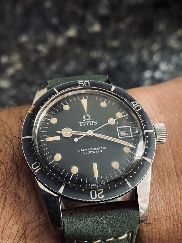 AAE53967-DB3E-48D4-A6CB-4C554777ED1A