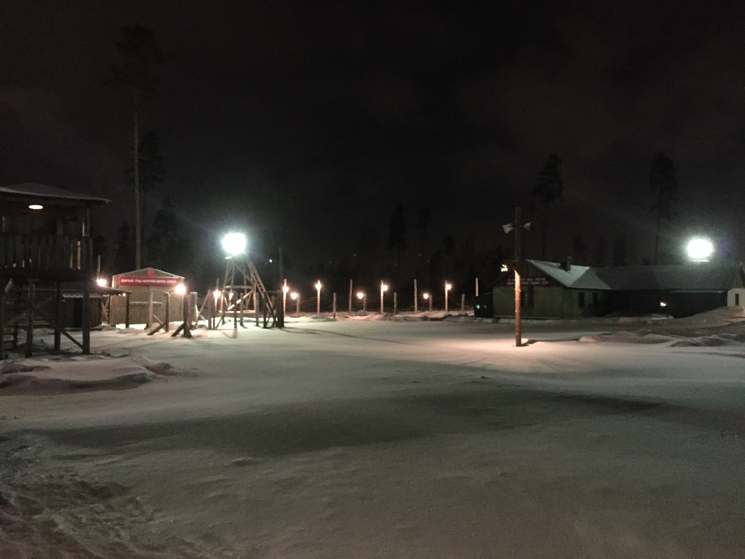 EF5E7115-AA50-444C-9ADB-28D97FA3C99F