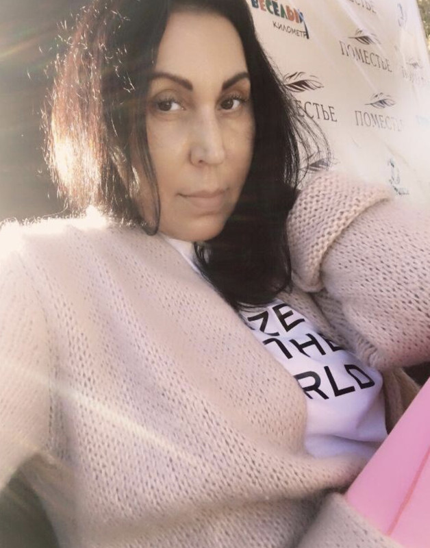 7C1F487E-A67E-470D-A692-8BFC21FB32F0