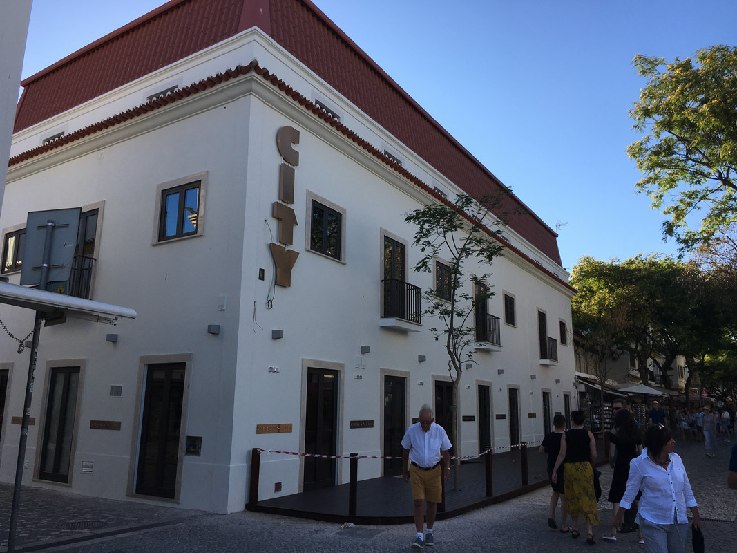 53DAE048-721F-4E61-ACC4-C3ADAA83FFF9